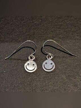 Smiley Face Earrings Sterling Silver Ear Wires Smileys Emoji Smiling Icon!